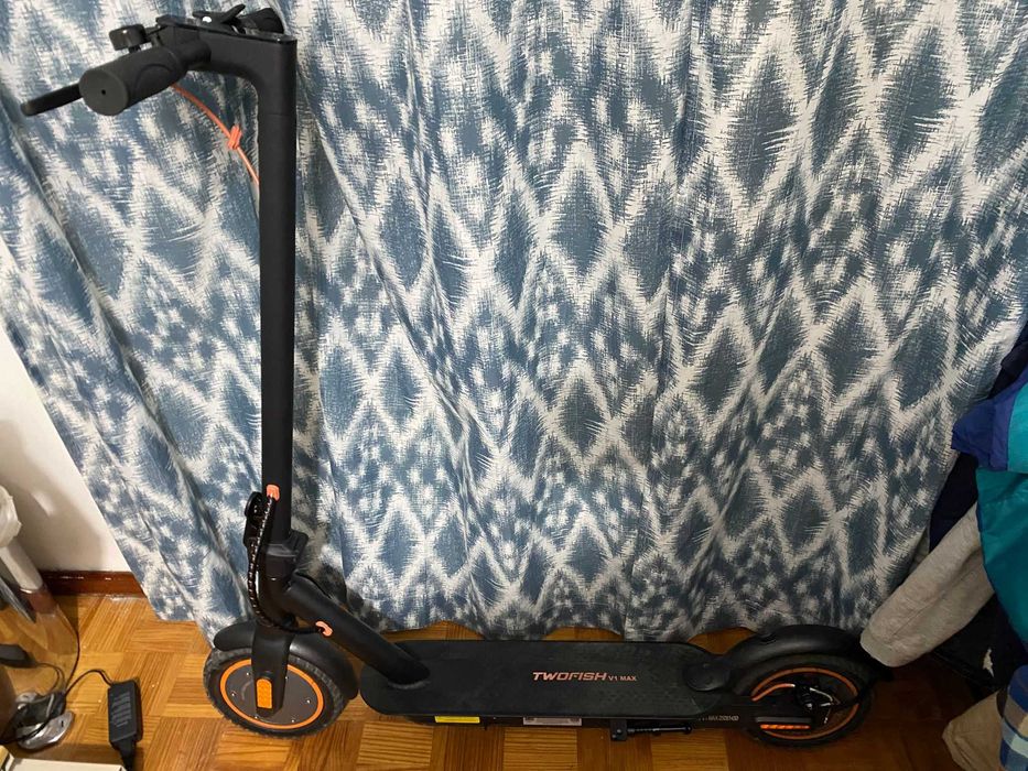 Trotinete Elétrica TWOFISH V1 MAX