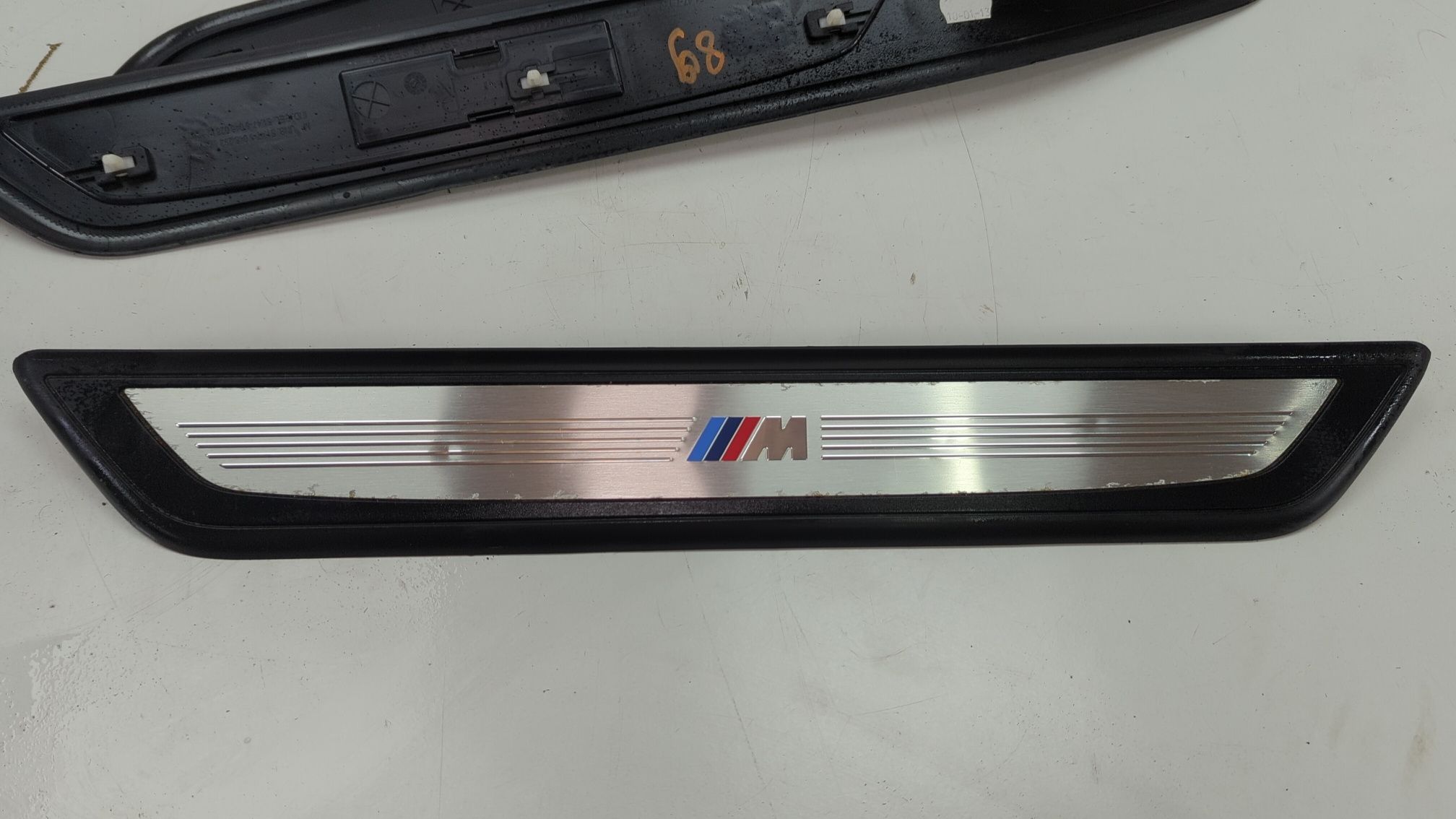 Комплект М накладок порогов для BMW 740 LI Xdrive F02