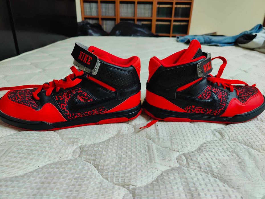 Tênis Nike iD vermelho tam. 38 novas