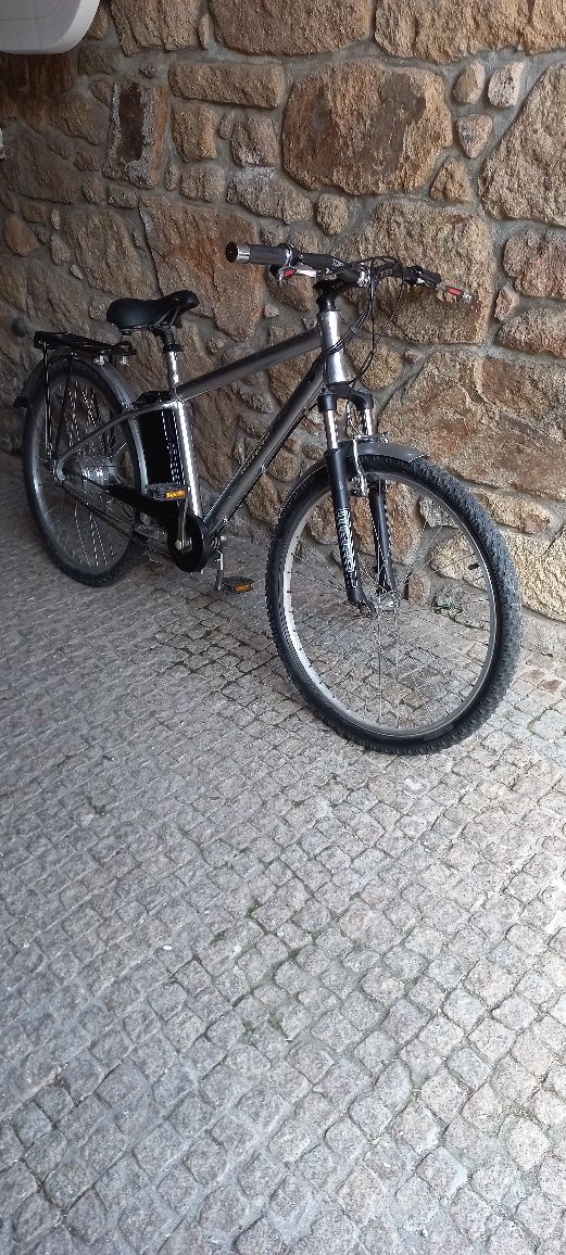 Bicicleta Eléctrica impecável