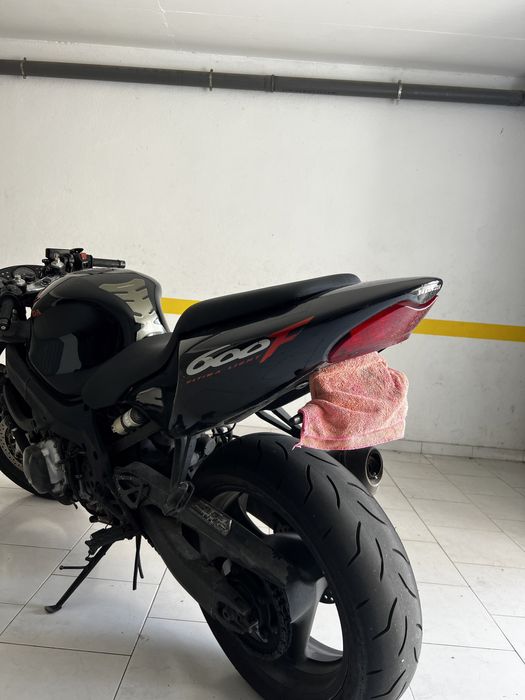 Traseira honda cbr 600