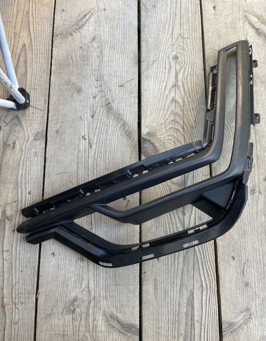 Ліва зовнішня накладка  DRL Honda Clarity 2017-2021