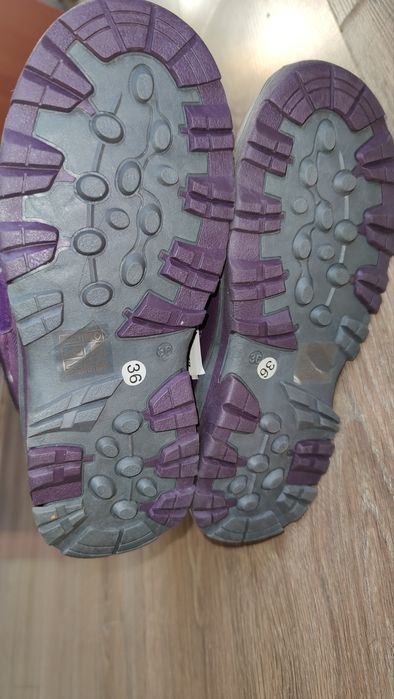 Взуття, дутіки,черевики. Нові