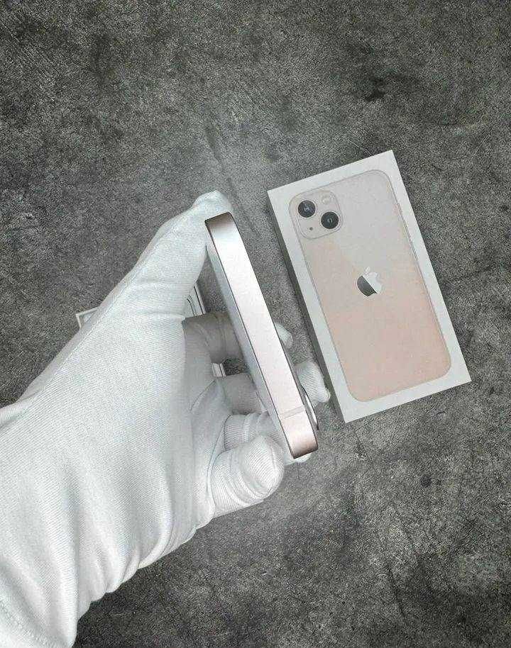 iPhone 13, 256 ГБ