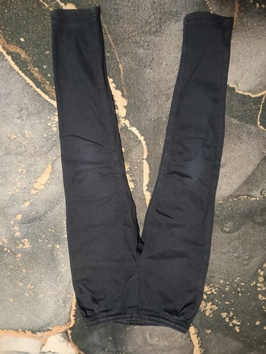 Spodnie chłopięce granatowe rozmiar 158