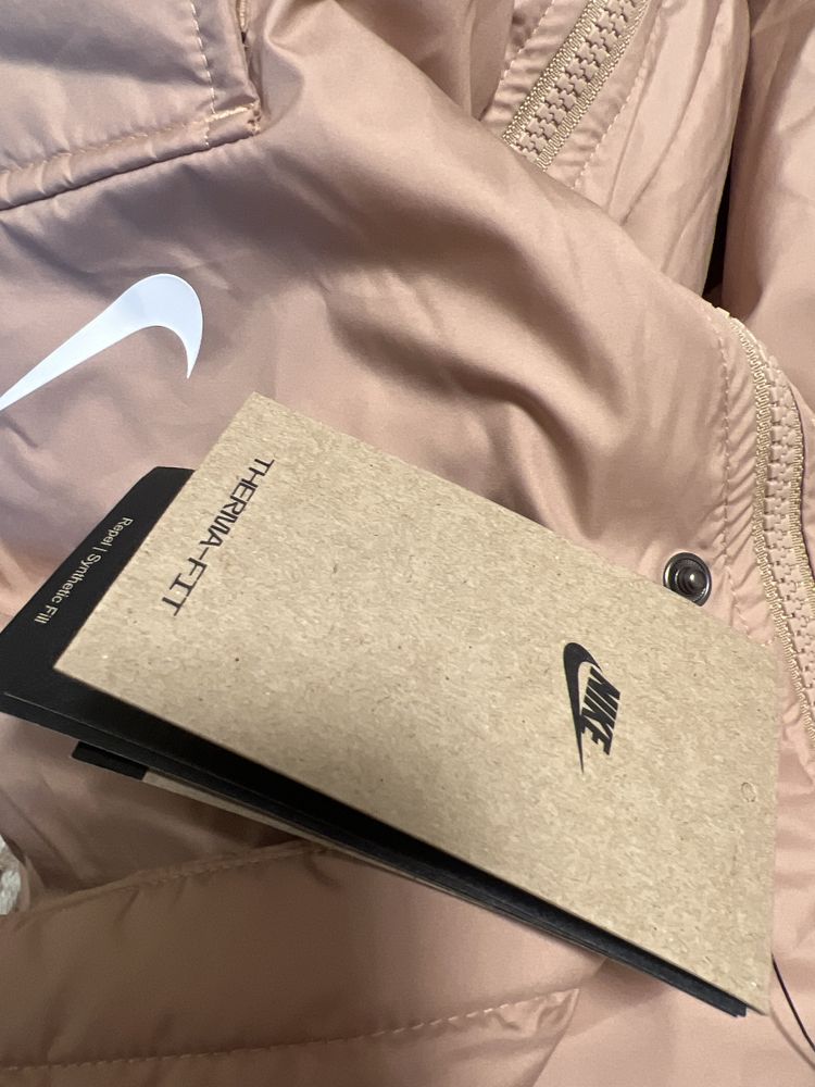 Куртка Nike thermore