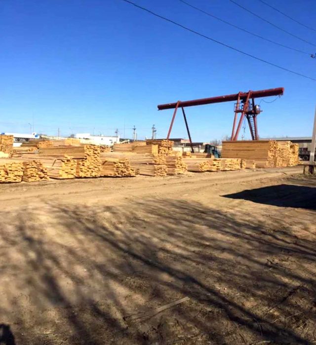 Купити брус 100×100 та інші розміри з нарізкою