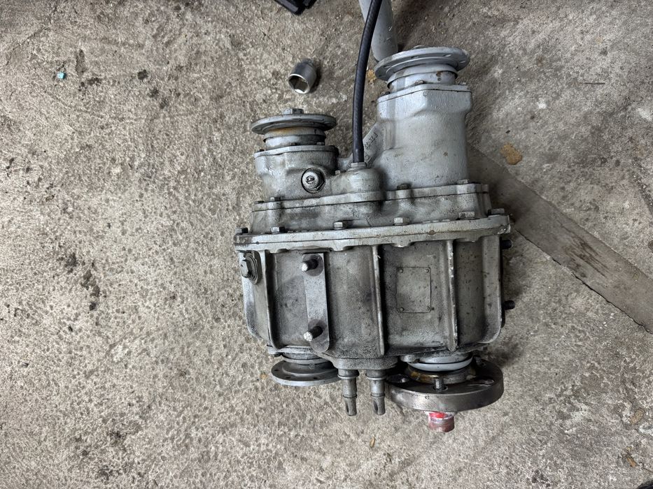 Reduktor robur 4x4 zmota 4 wyjscia mechanik