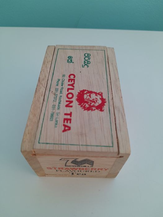 Caixa de chá vintage