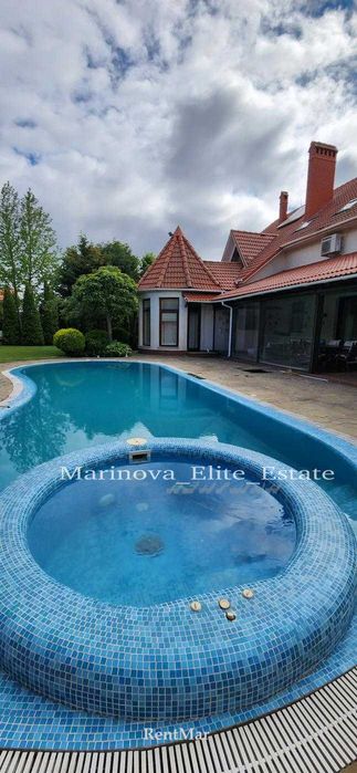 Новый дом Совиньон бассейн подвал шикарная территория