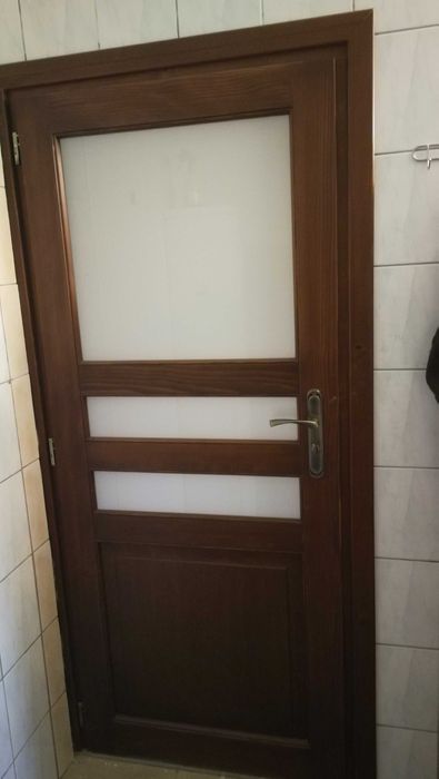 Drzwi wewnętrzne drewniane