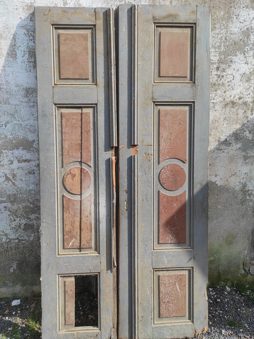 Drzwi drewniane stare