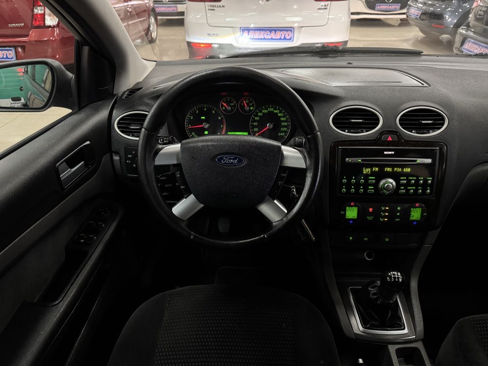 Ford Focus Hatchback 1.6і 16V 5МКПП 2005 р.в. (115 к.с.)