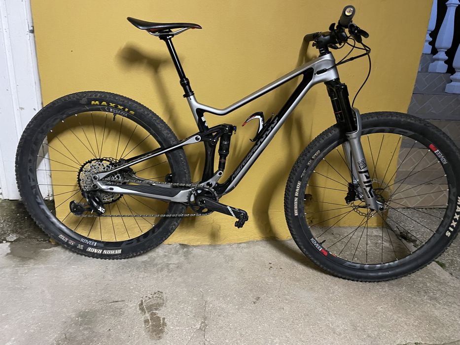 Merida one twenty 9.  8000