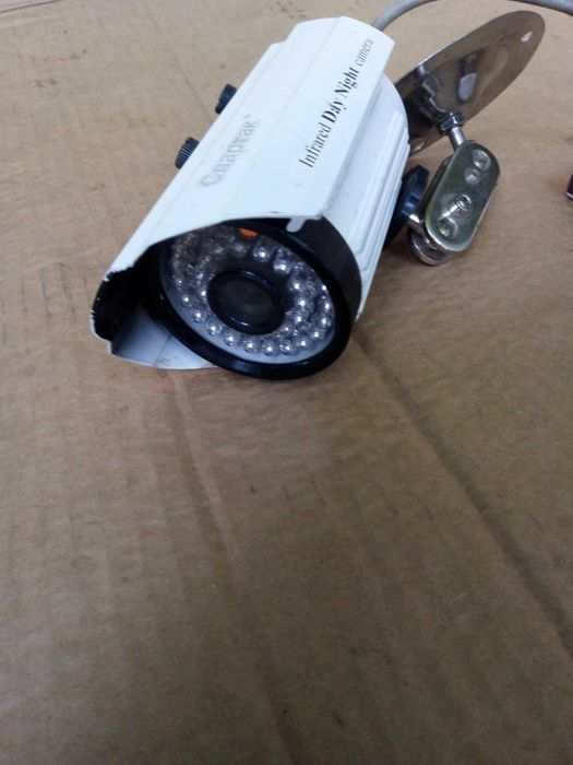 Видеокамера Спартак цветная день ночь кабель видеонаблюдение дома