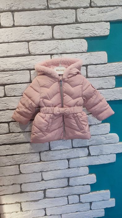 Тепла куртка на дівчинку 68