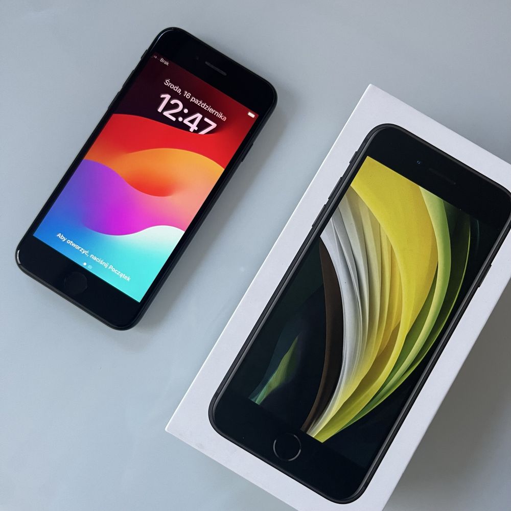 iPhone SE 2020 (2 gen) + słuchawki STAN IDEALNY