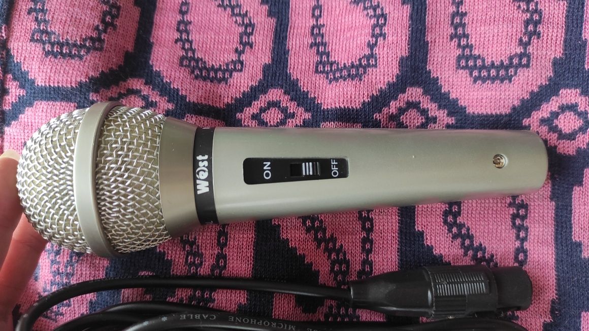 Мікрофон для караоке