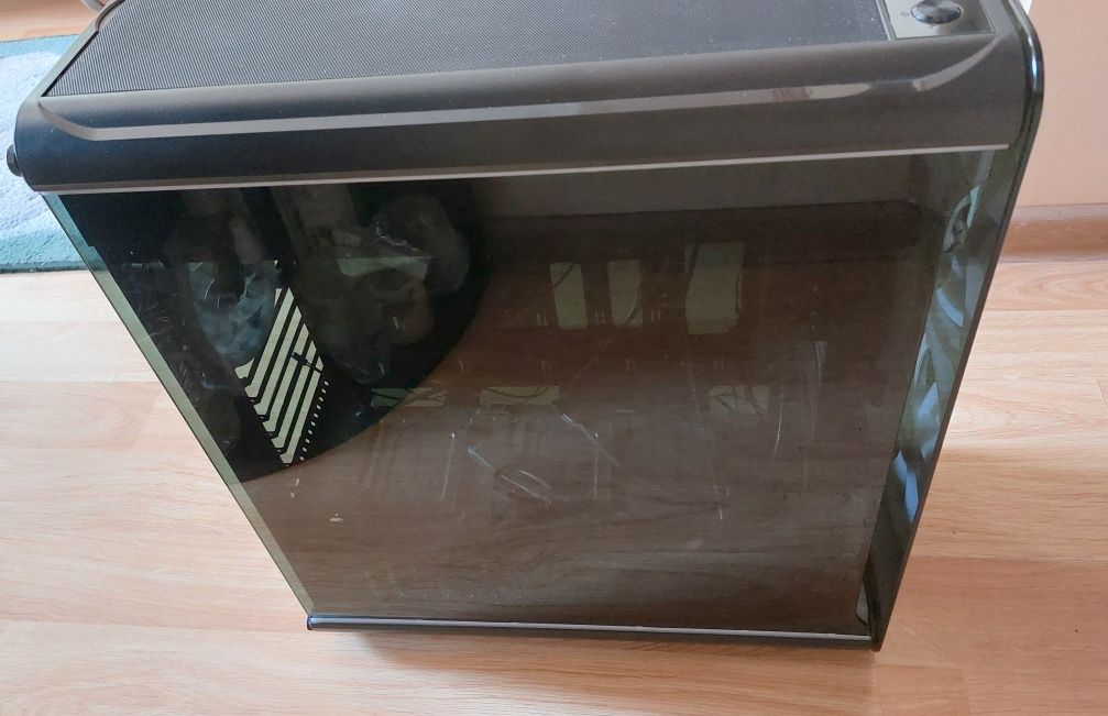 Корпус QUBE Mirror II Black