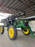 Самохідний обприскувач John Deere 4830, 2013 року