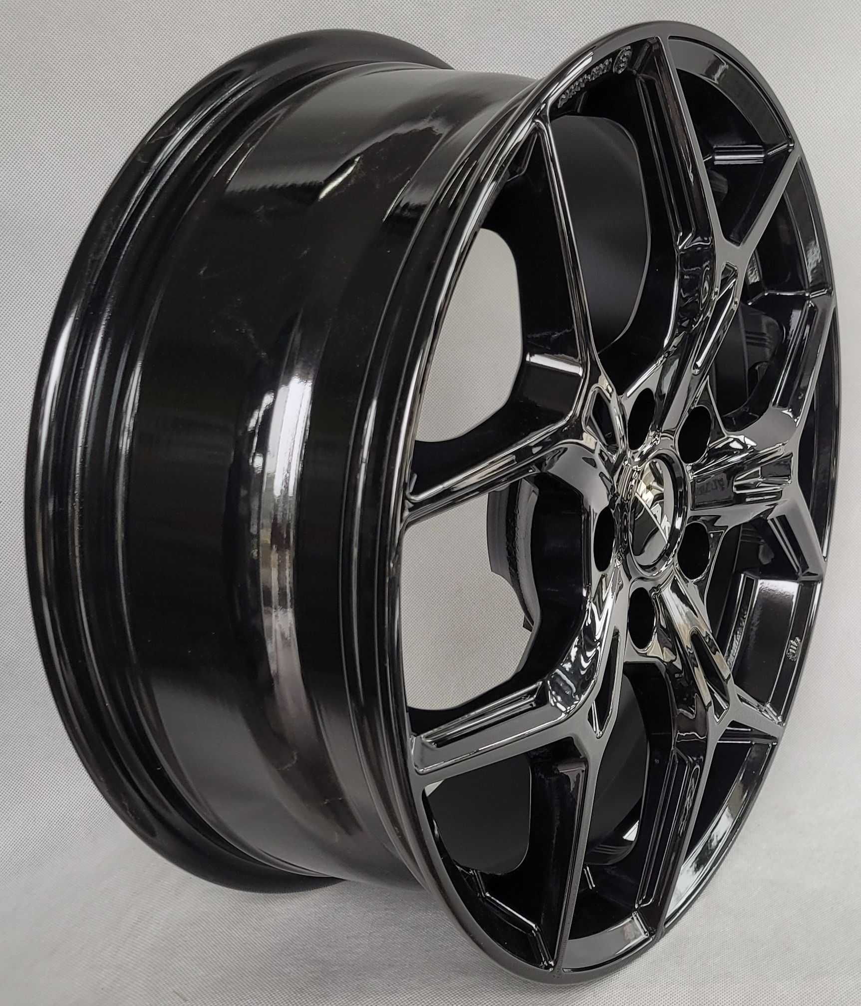 Felgi 17 Toyota C-HR CHR 2 Corolla Cross RAV4 5 Verso Lexus NX UX MAK