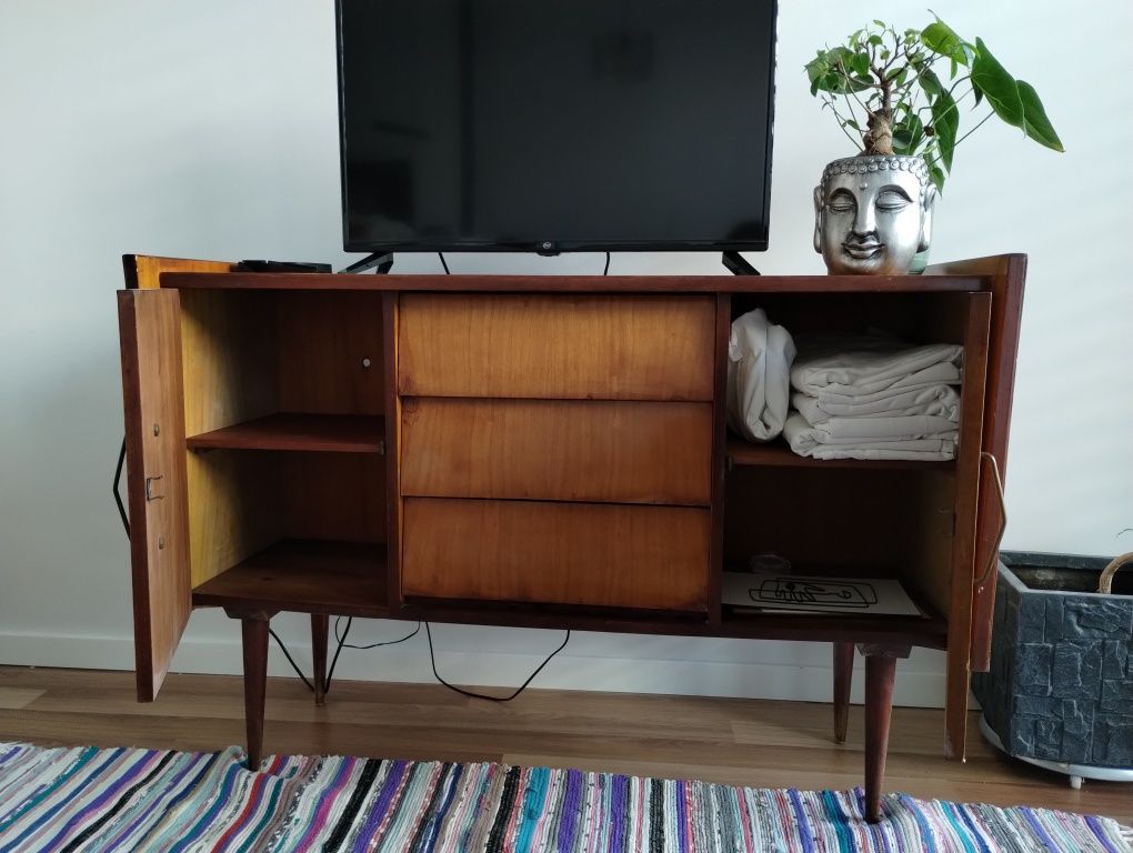 Móvel de TV vintage