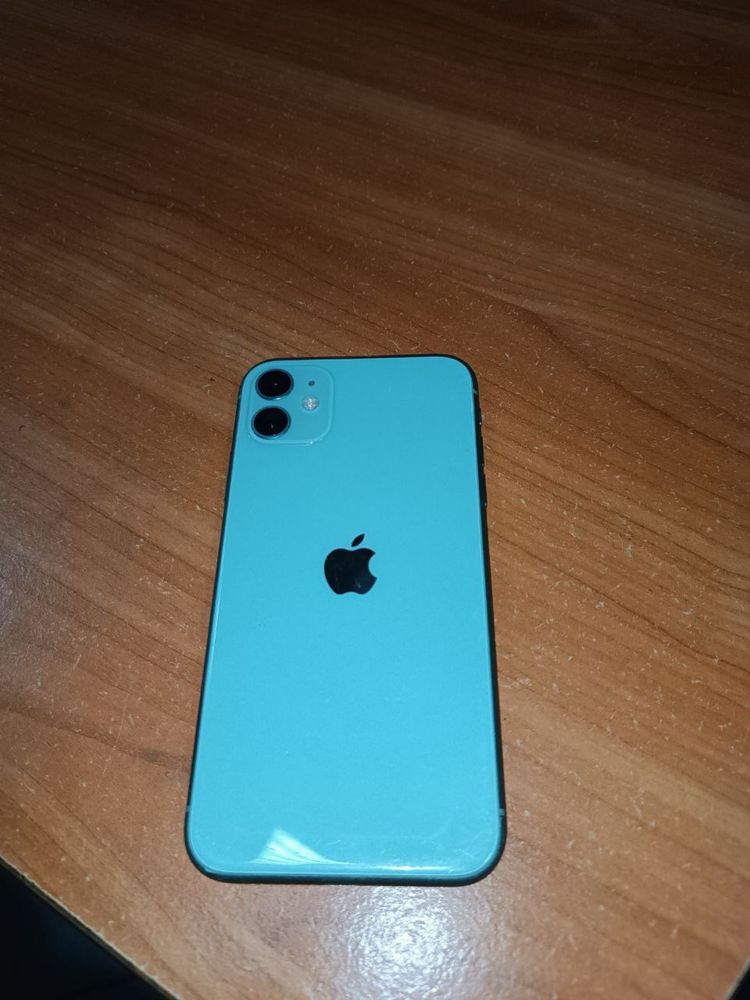 Продам iphone 11 64gb