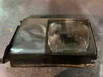 ÓTICA / FAROL MERCEDES W124 200 - ESQUERDO