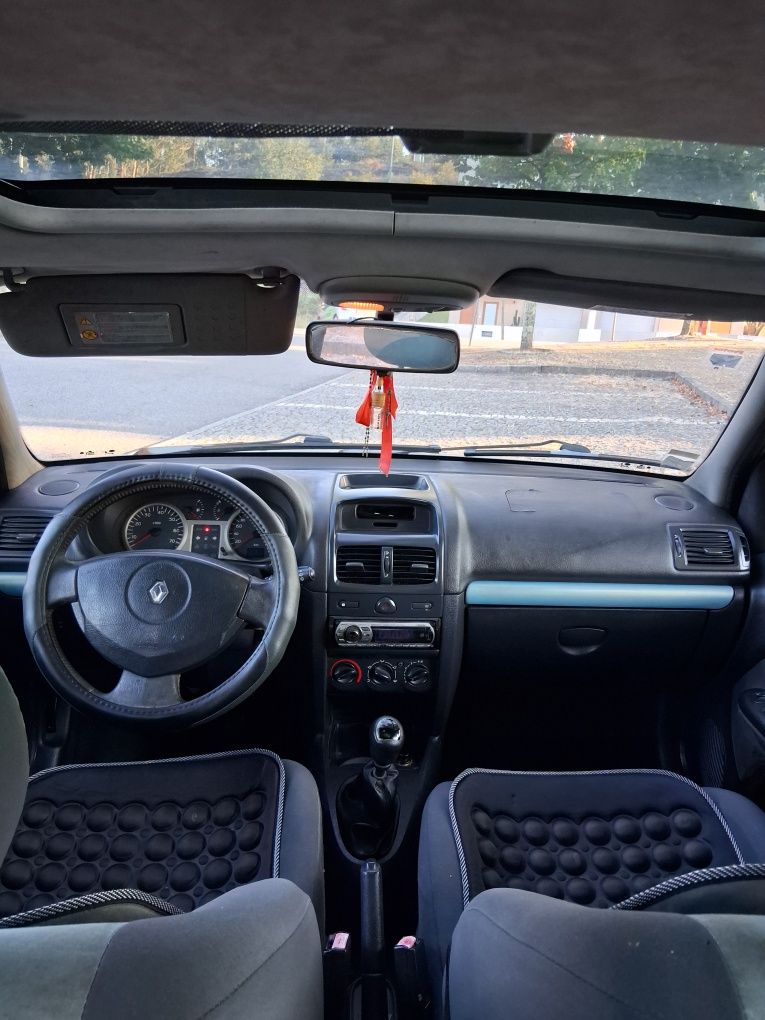 Renault clio 1.5 dci