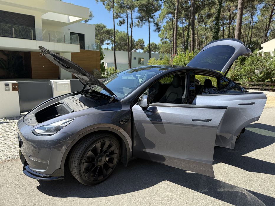 Tesla Model Y Long Range Dual Motor AWD 514 Hp