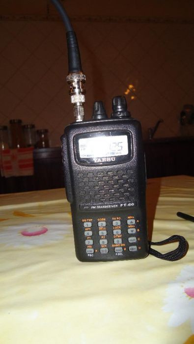 vendo yaesu ft-60