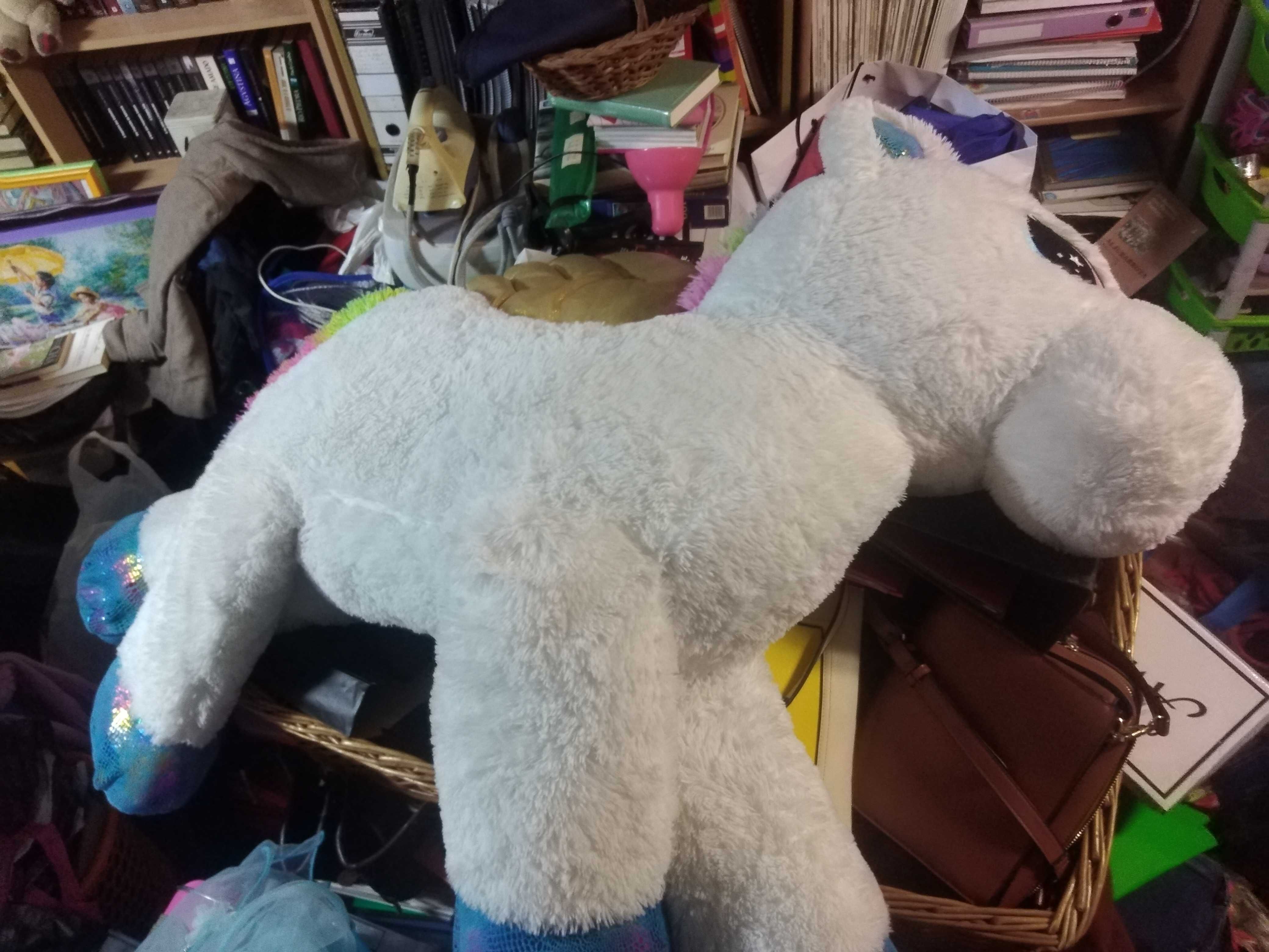 peluche unicornio alado grande