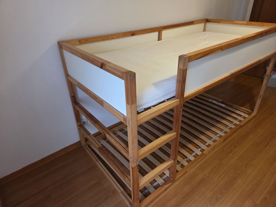 Cama/beliche criança IKEA KURA