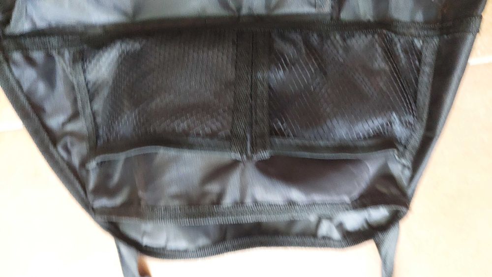 Sistema de arrumação para banco automovel