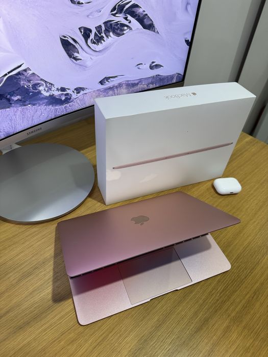 MacBook 12” • Retina • 8GB / 256GB • Ідеальний стан • 2017