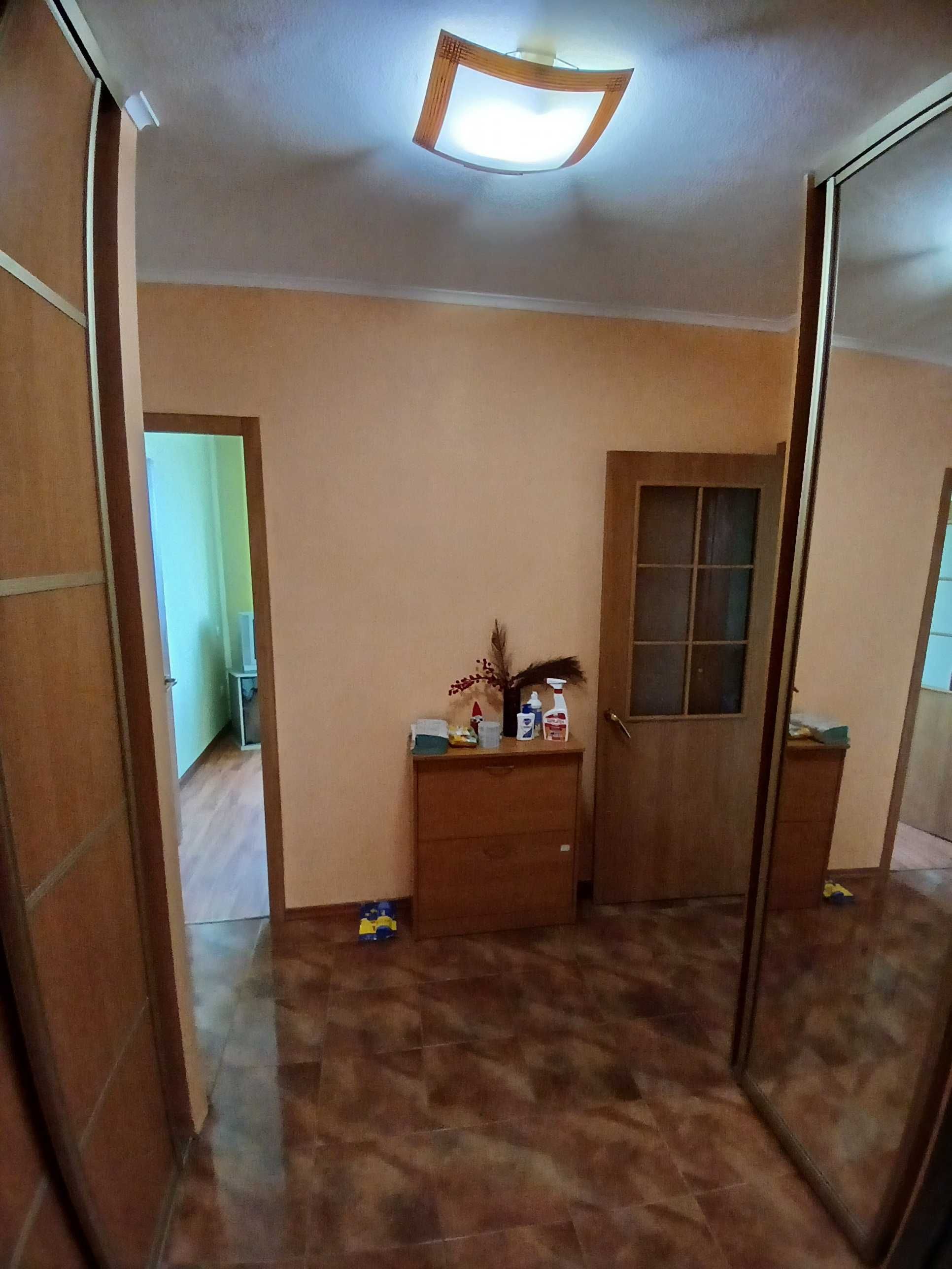 Сдам 2 комн. квартиру Салтовское шоссе 602 м-н