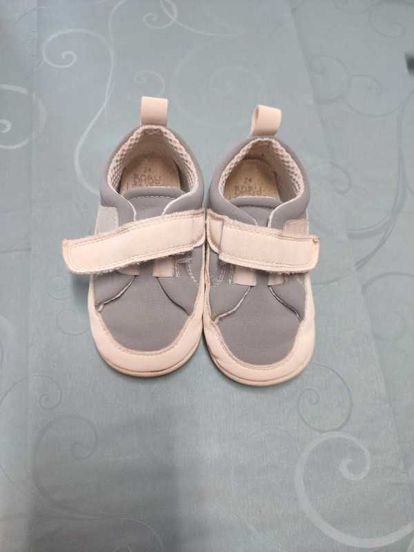 Sapatos baby lobitos