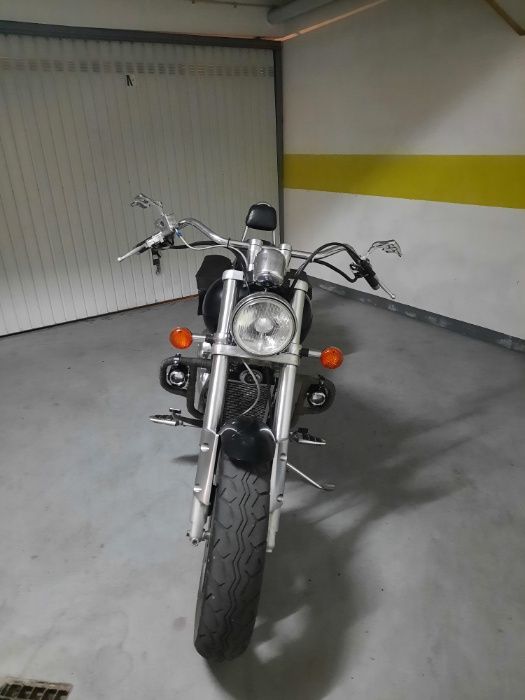 Suzuki Marauder 800