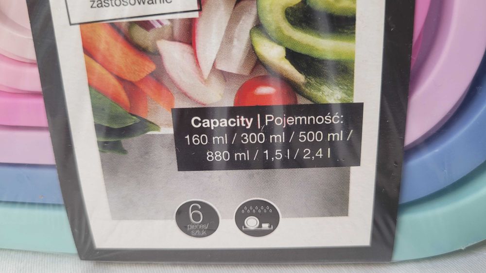 Zestaw piknikowy:kosz CURVER z wygodnymi uchwytami+zestaw 6 pojemników