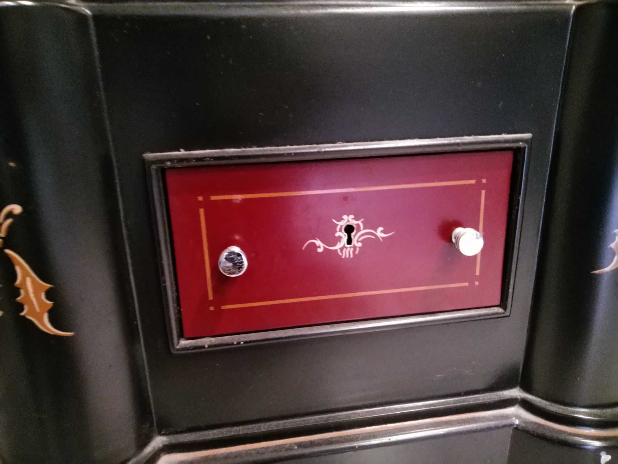 Cofre Antigo em ótimo estado  1.250€