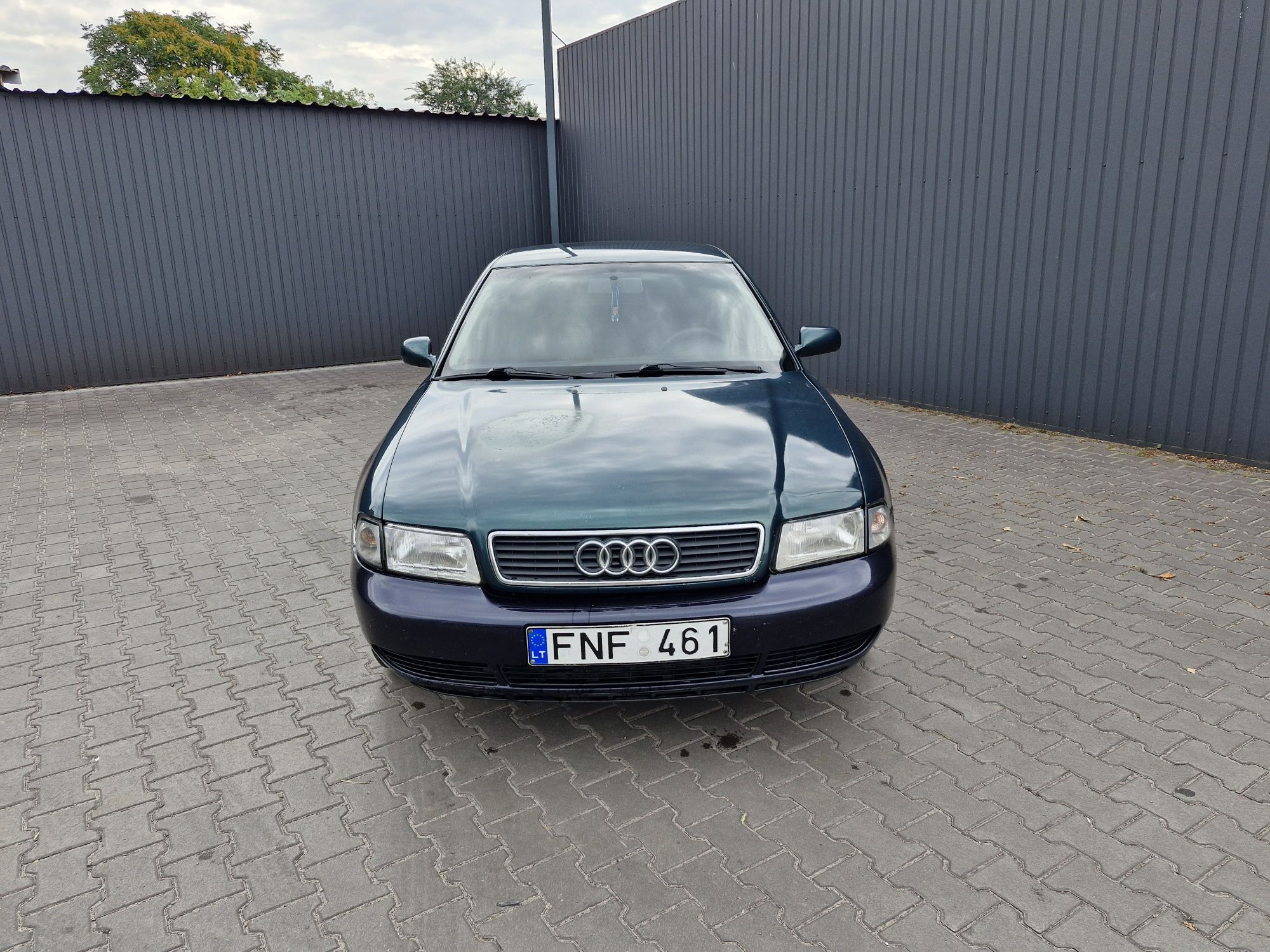Продам Audi A4 * В идеале*