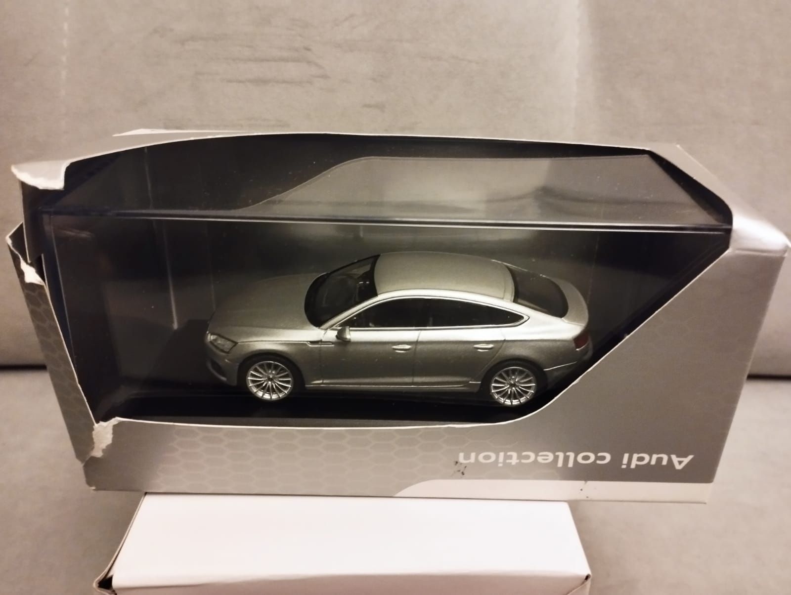 Audi A5 Sportback 1:43 Oryginał ASO