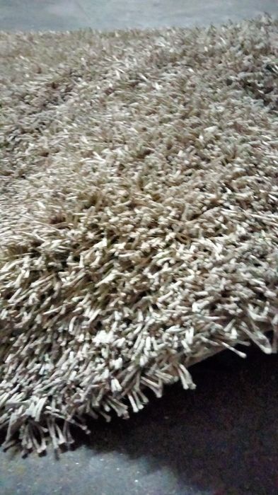 Terno de tapetes para quarto 15 € negociável .