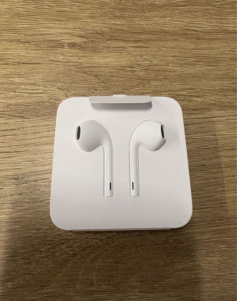 Навушникі Earpods lightning лайтнинг провідні оригінальні наушники
