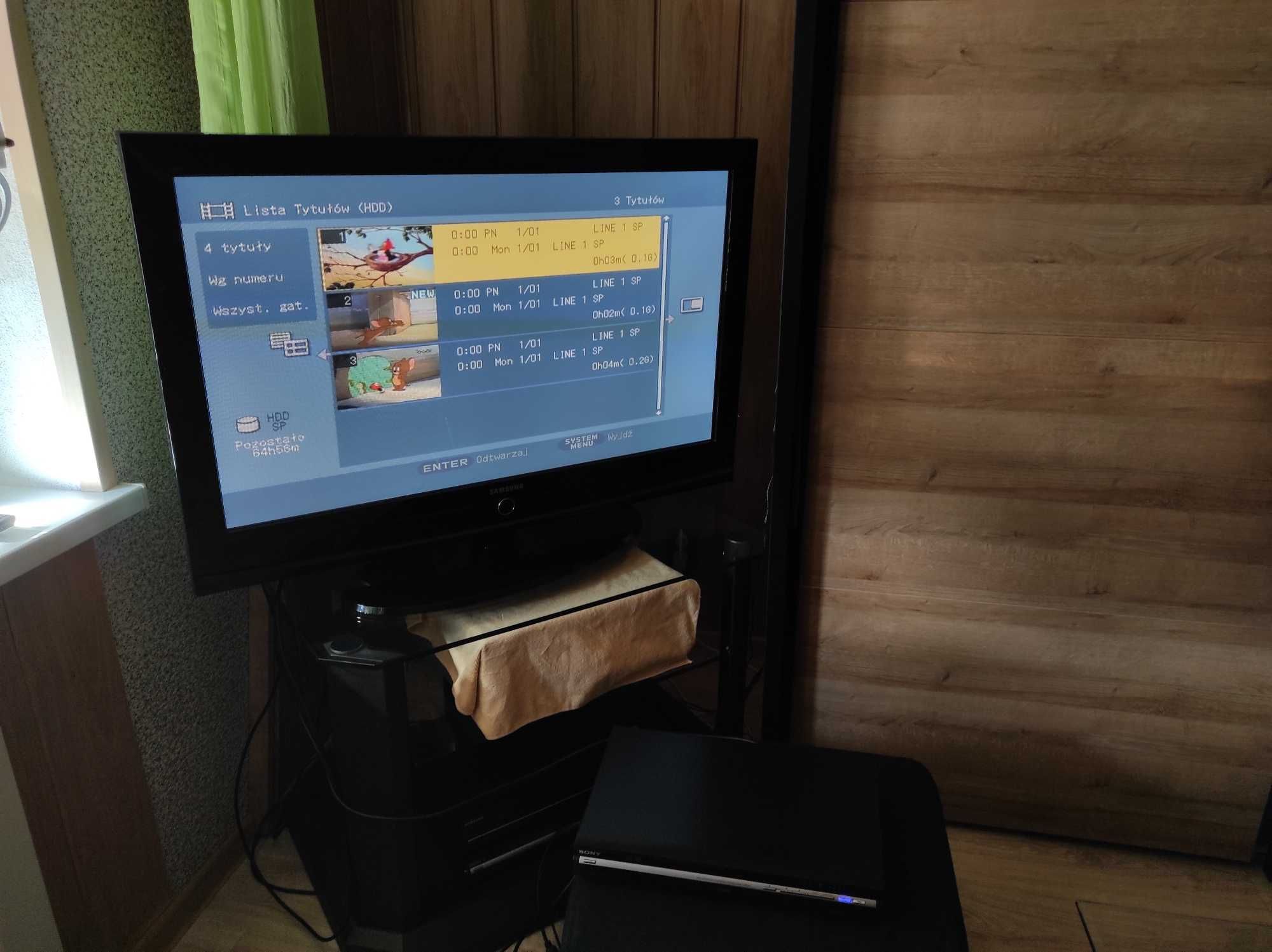 Odtwarzacz DVD, nagrywarka DVD SONY RDR-HX650 + pilot