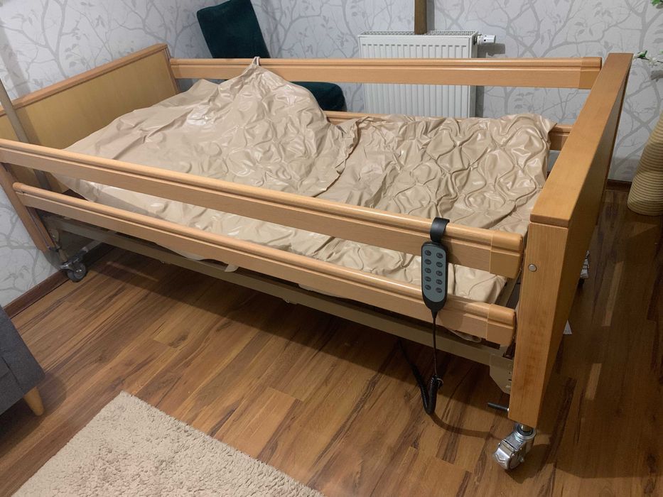 Łózko rehabilitacyjne z pilotem