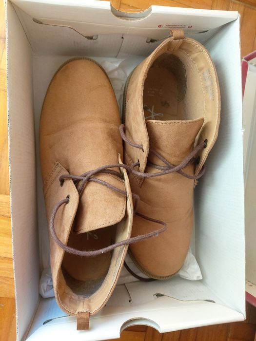 Sapatos beje 38 Novos