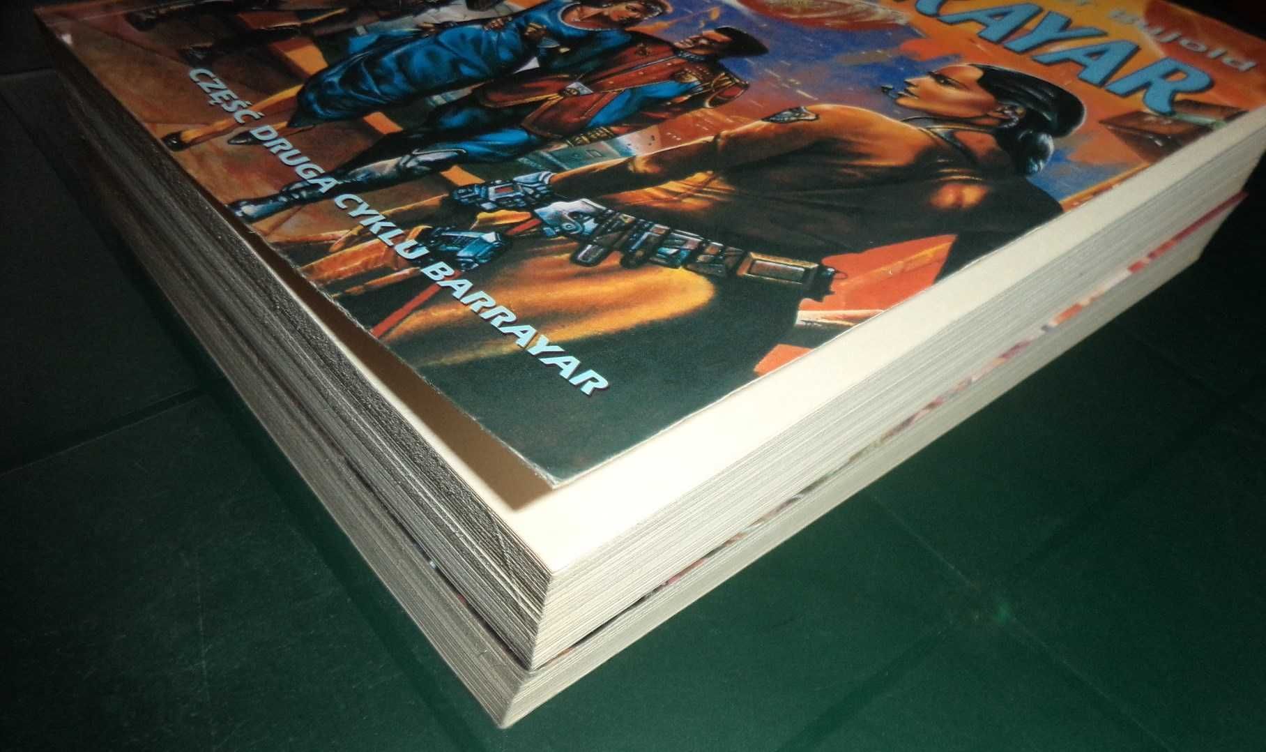 Barrayar 1 i 2, Lois McMaster Bujold, fantastyka, Strzępy honoru