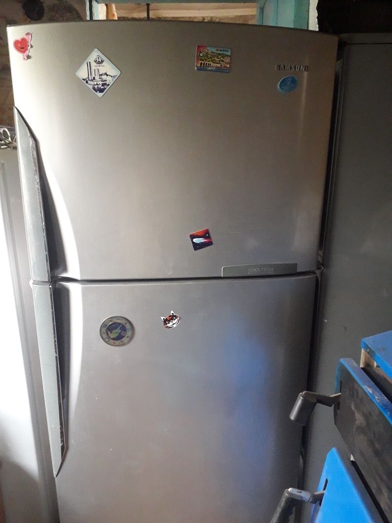 Продам холодильник Samsung