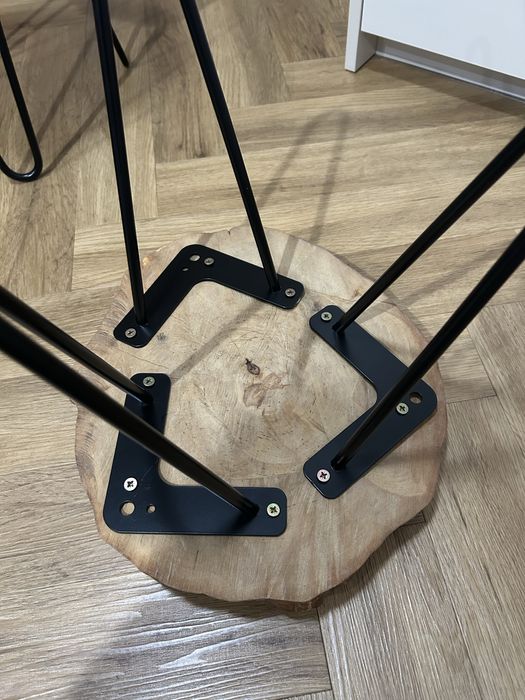 Rezerwacja (25.11) Stolik loftowy drewno